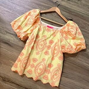Adorable Lilly Pulitzer orange and yellow blouse in Medium
